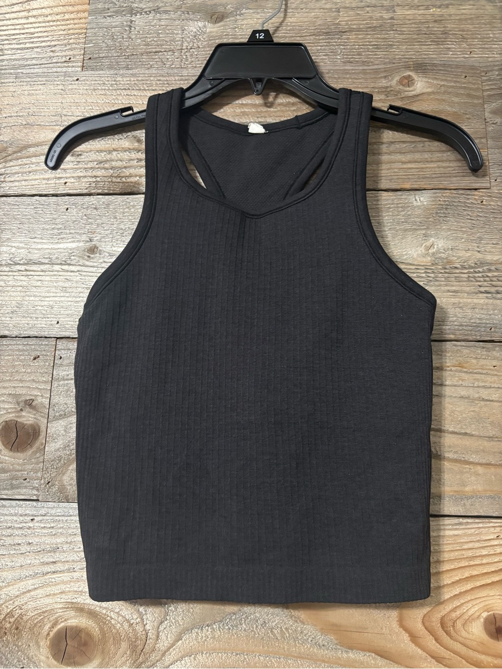 Lululemon cropped ribbed tank top